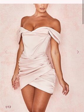 House of CB CORALINE
Pink Satin Dress With Corset Satin Ruched Mini Dress NWT